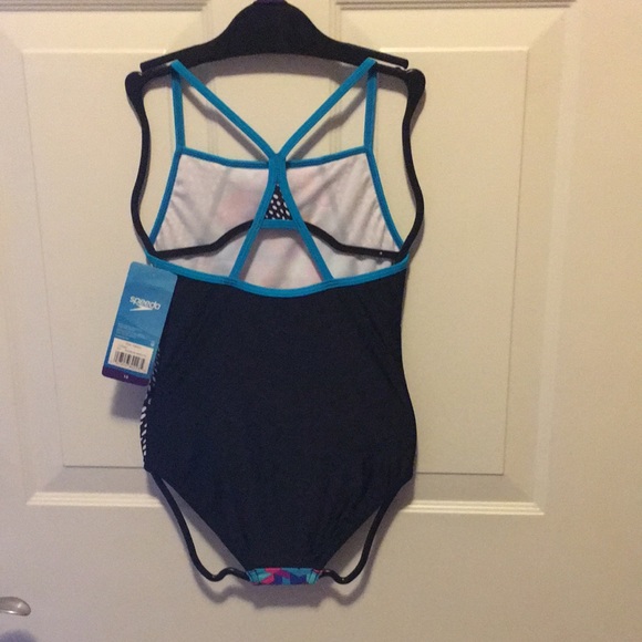 Speedo Girl’s One piece Swimsuit - Picture 2 of 5